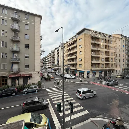 Leone 44 Fd Metro Tolstoi *