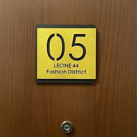 Leone 44 Fd Metro Tolstoi Διαμέρισμα *